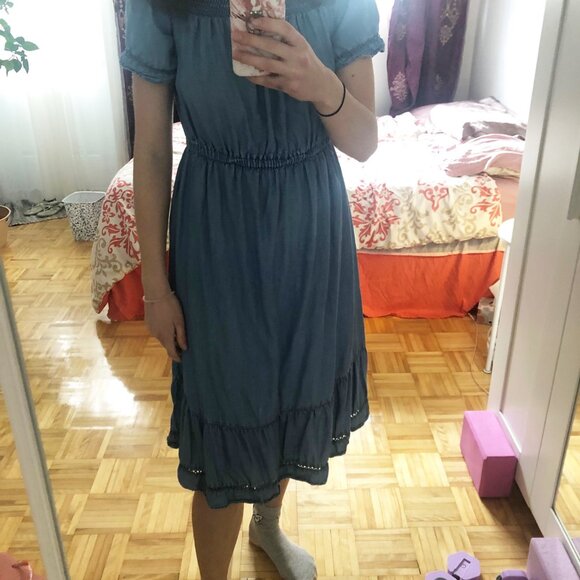 SUPER CUTE denim midi dress - Picture 2 of 5